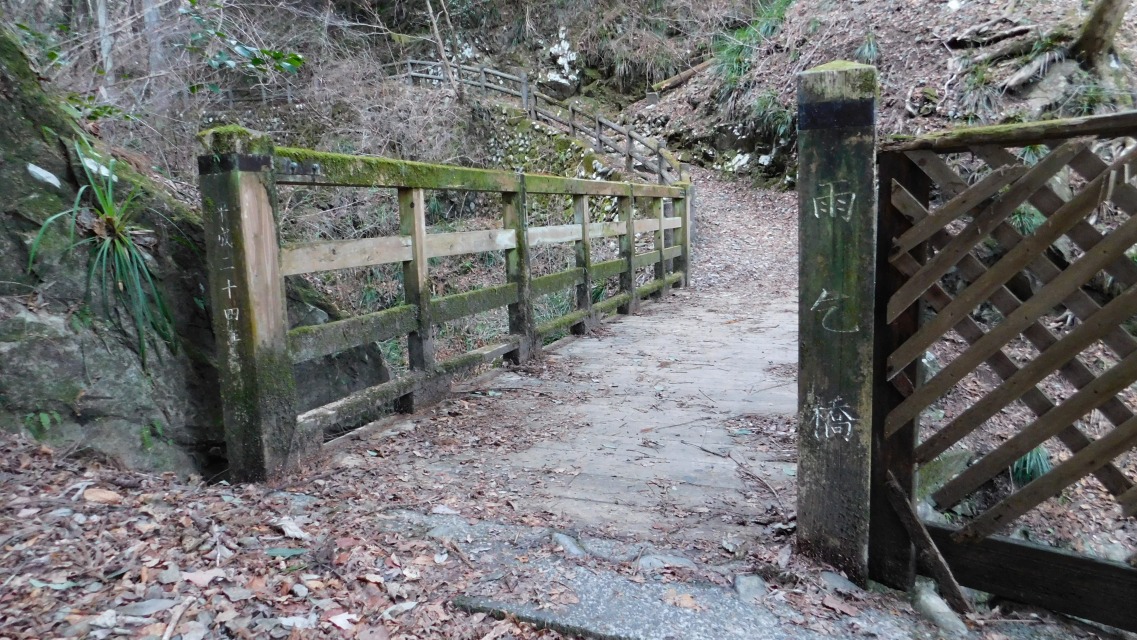 �m 8�^83 �n�@�u�J��v���킽��