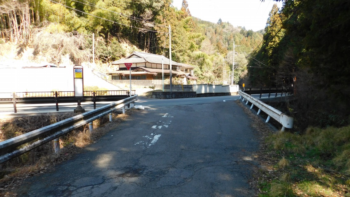 �m 82�^83 �n�@�u�����v�o�X��ɓ���